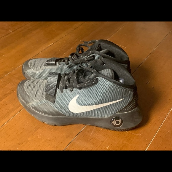 Nike KD - Picture 2 of 4